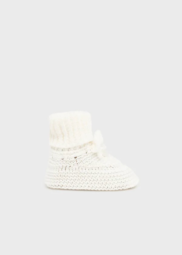 Mayoral Newborn tricot Unisex  booties Better Cotton 9696 Cream