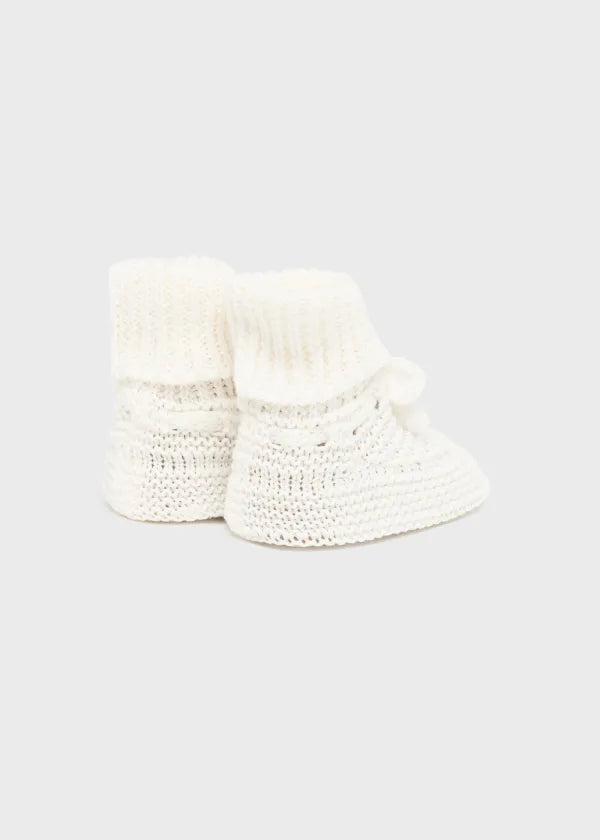Mayoral Newborn tricot Unisex  booties Better Cotton 9696 Cream