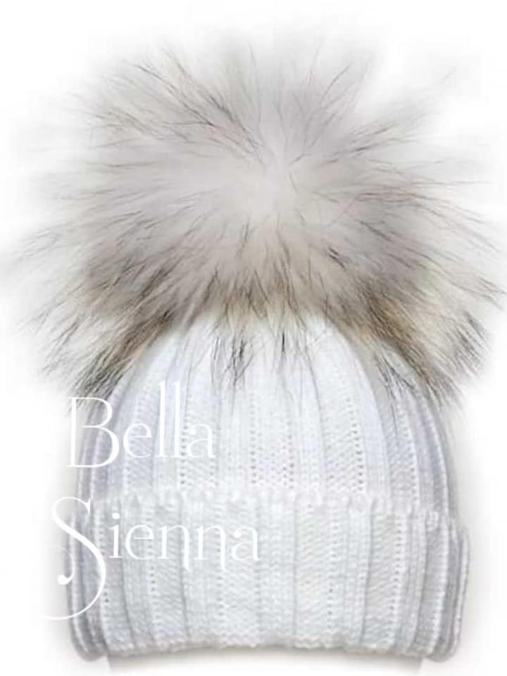 Rahigo White Unisex Pom Pom Hat