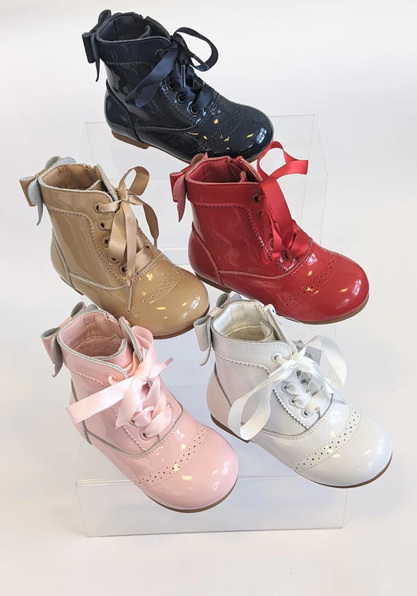 Beau Kid Navy Patent Leather Boots - Daisy