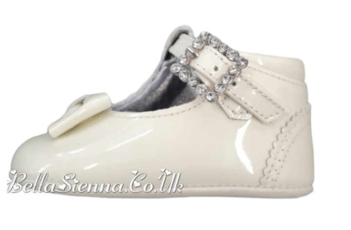 Pretty Originals Ivory Patent Leather Bow Pram Shoes With Diamante Buckle - UE03273D