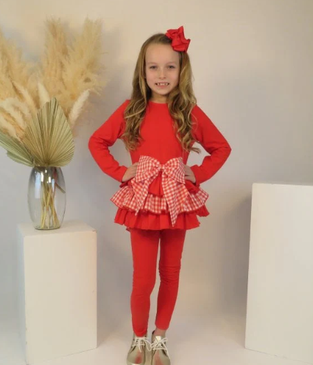 Valentine’s 2025: 6 Adorable Outfits for Your Little Love