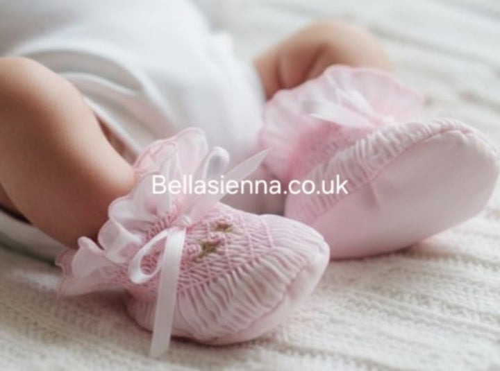 Sarah Louise Pink Smocked Baby/Girl//Booties