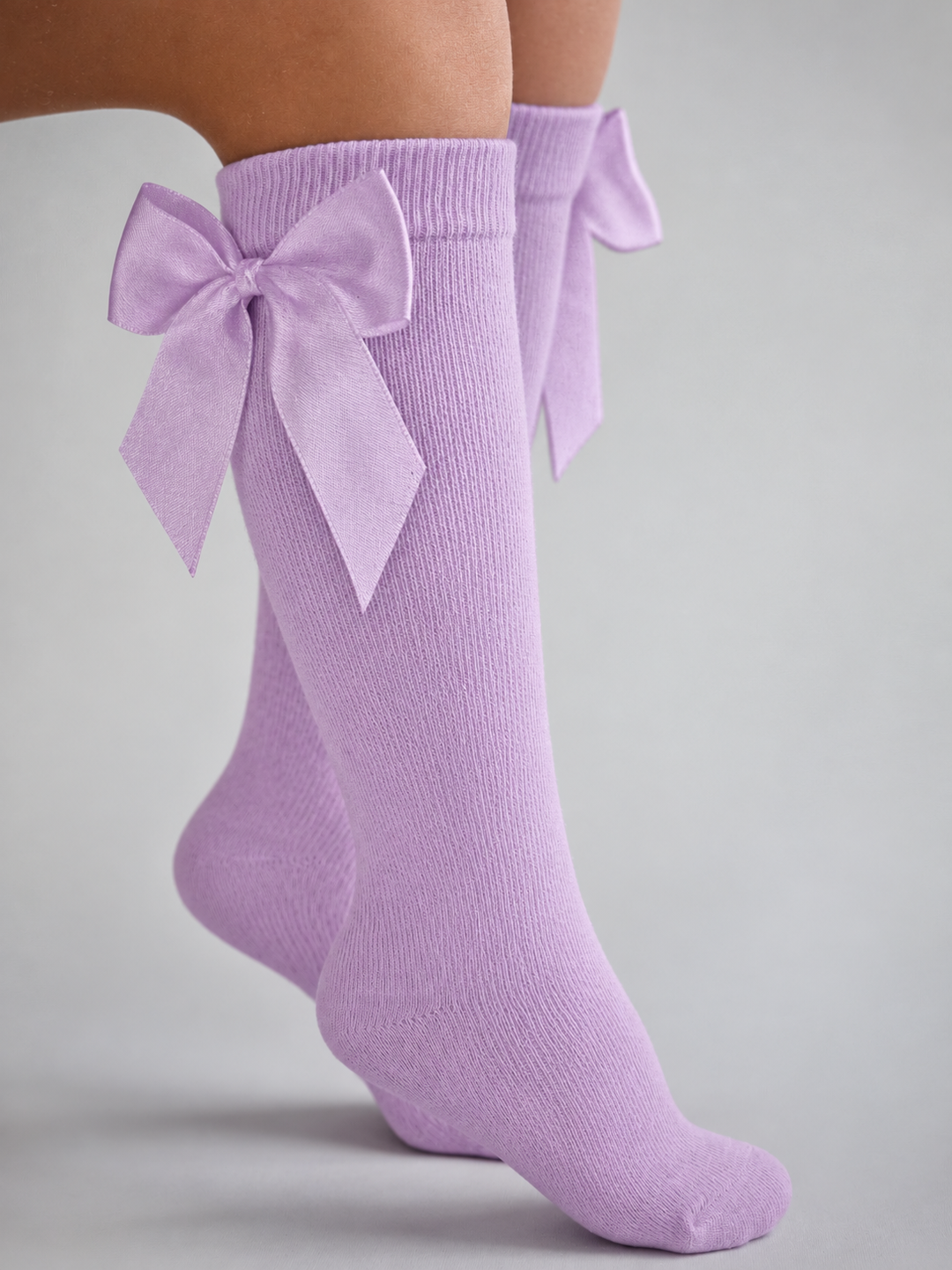 "Victoria" Lilac Knee High Bow Socks