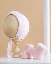 Leo King Hat With Lace And Matching Booties Pink 1327
