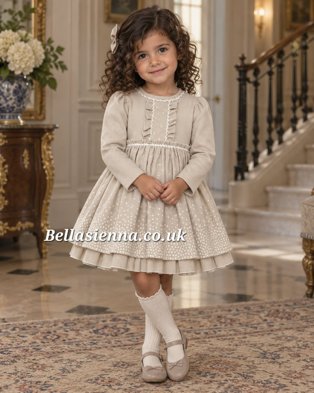 Dbb Collection Beige Dress With Big Bow On The Back - 12202