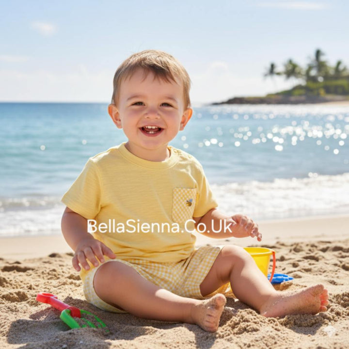 Tutto Piccolo Yellow Shorts & T-shirt Set - 3481