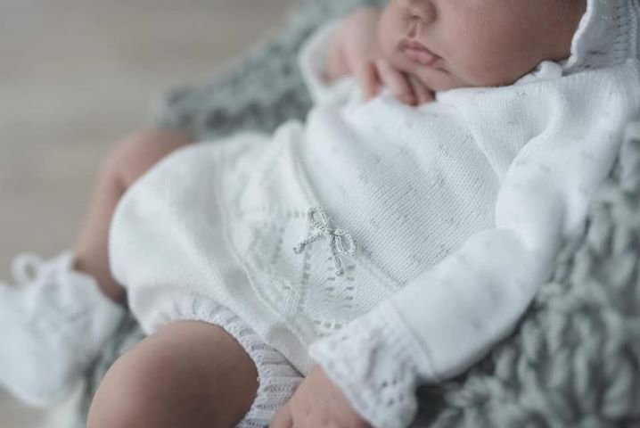 Mac ilusion White Four Piece Knitted "Coming Home" Outfit - 7019