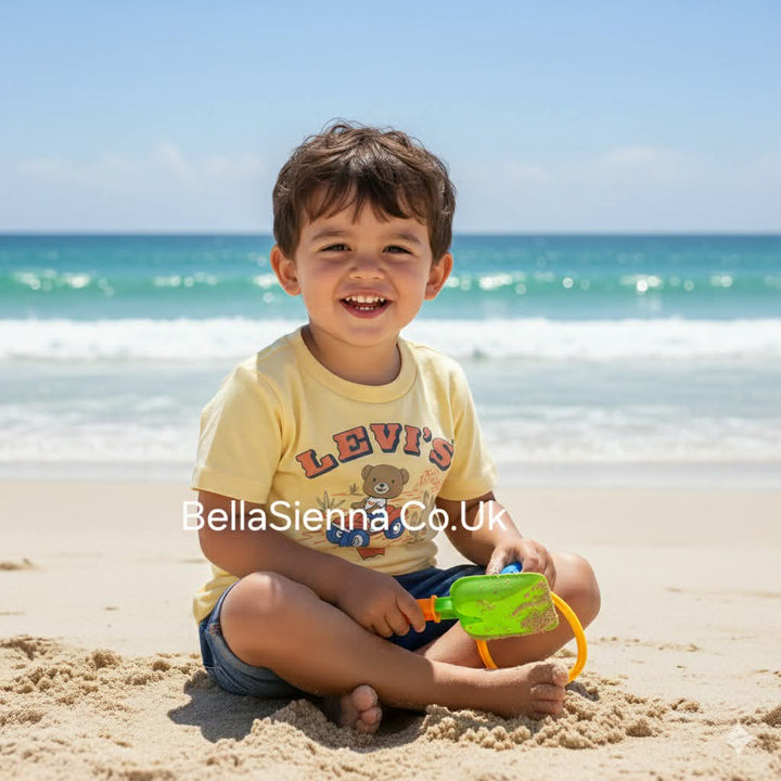 Levi's Lemon Bear T-shirt & Denim Shorts Set - 6EM342