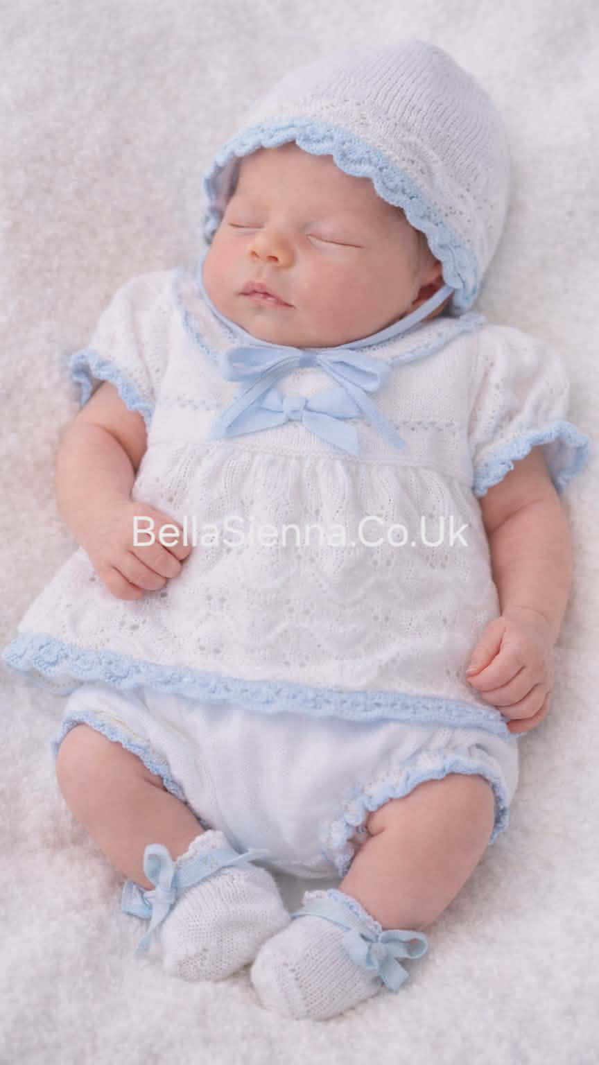 Mac ilusion Newborn Baby Girls Four Piece Fine Knitted Outfit White & Blue - 7228