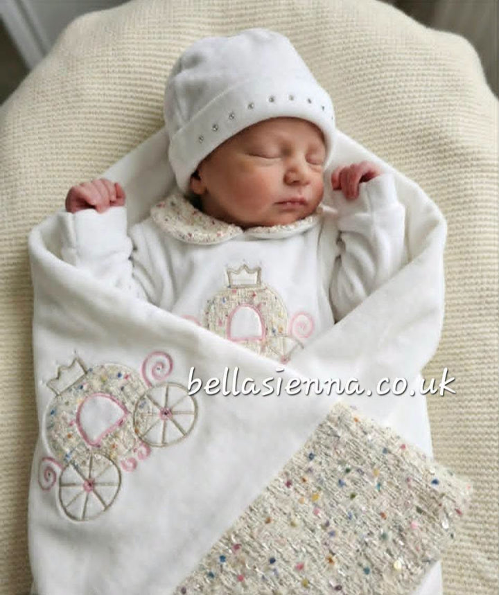 Deolinda "Cinderella" Velour Babygrow, Hat & Matching Blanket Set - CDI2609 & CDI26010