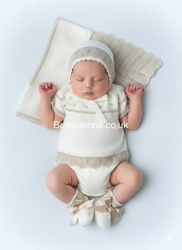 Mac ilusion Knitted Four Piece Set In Ivory & Beige - 9630