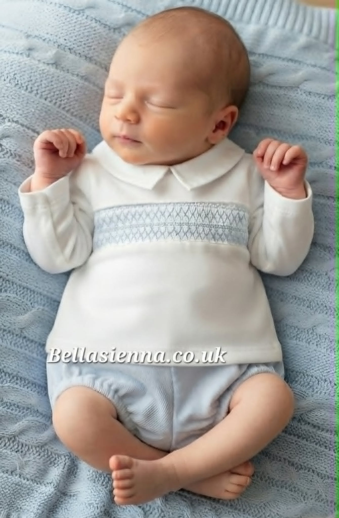 Deolinda Baby Boys White & Blue Velour Smocked Two Piece Set - DBI26710