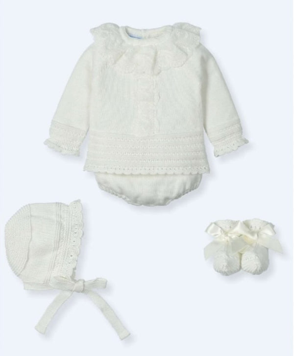 Mac ilusion Ivory Four Piece Knitted "Coming Home" Outfit - 9238