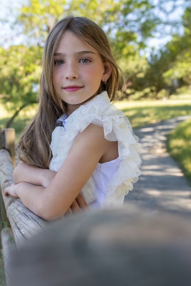 Naxos Girls Ivory & Gold Tulle & Glitter Detail Hair Bow To Match 7768 & 7760 & 7711