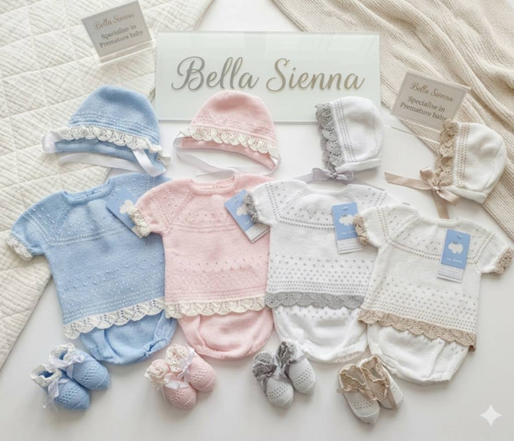 Mac ilusion Newborn Baby Girls Four Piece Fine Knitted Outfit  White & Silver Grey 7230X