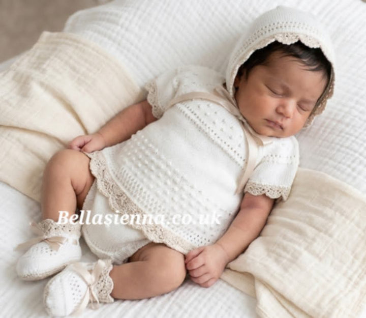 Mac ilusion Newborn Baby Girls Four Piece Fine Knitted Outfit  White & Beige 7230X