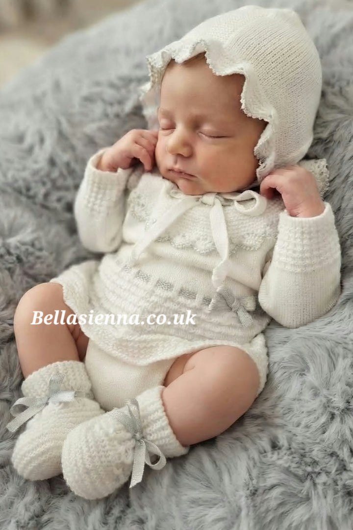 Mac ilusion Baby Girls White & Silver Four Piece Knitted Set - 0234 - (01) - Blanco