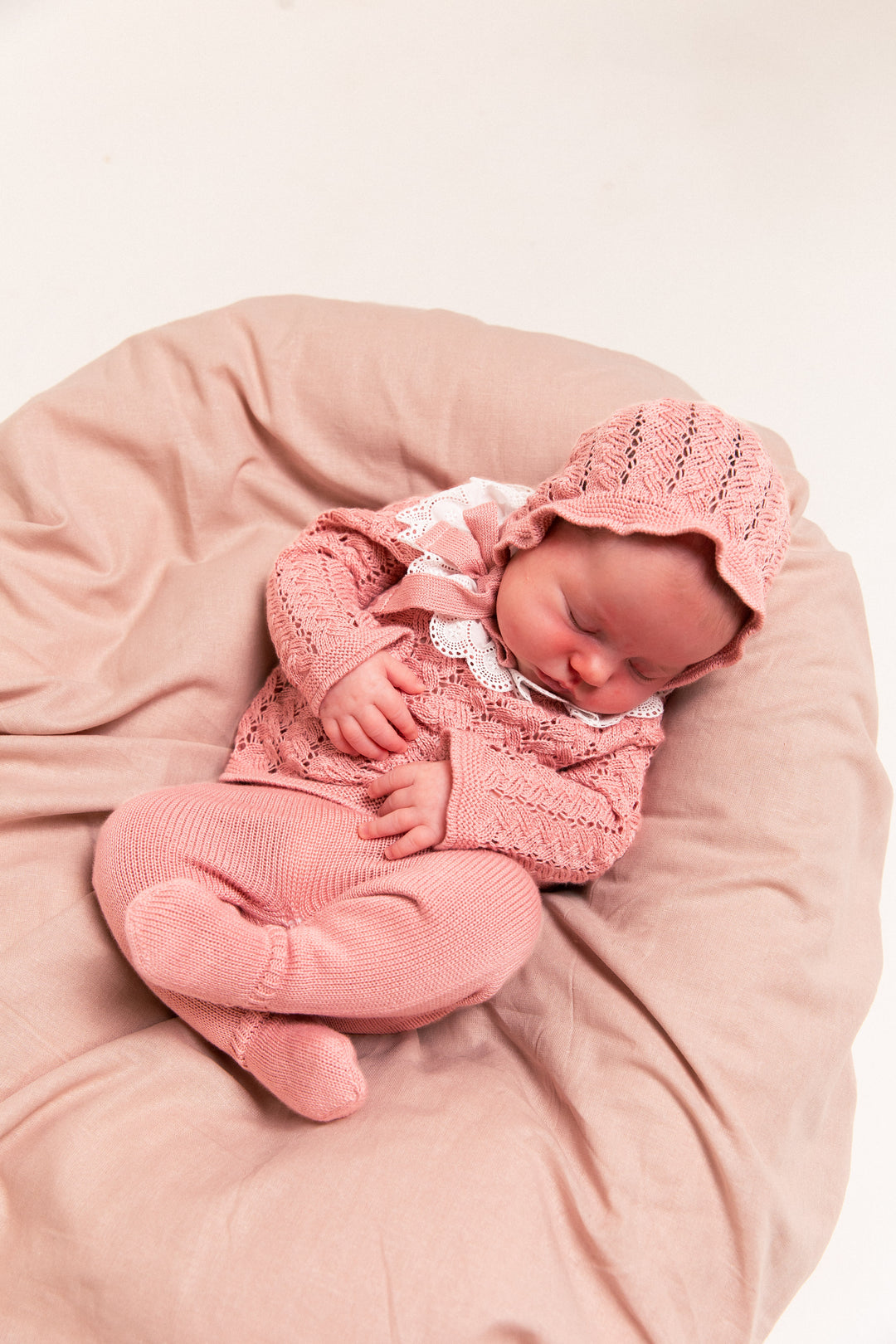 Mac ilusion Baby Girls Three Piece Knitted Set With Bonnet - 0012G - Blossom