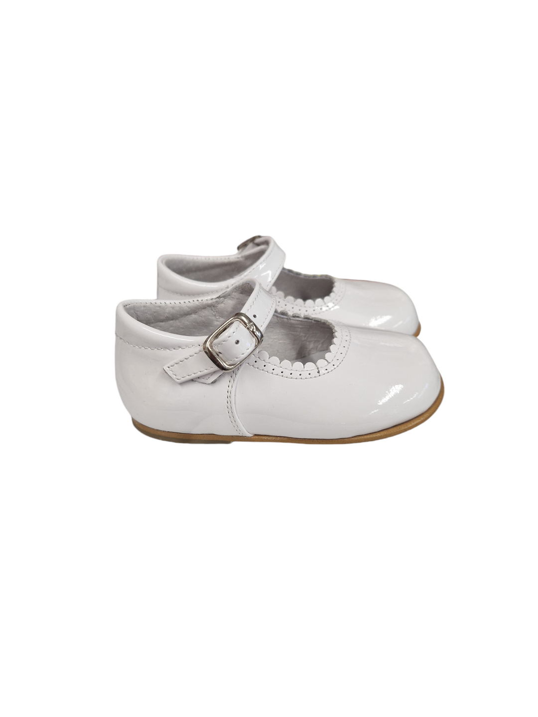Pretty Originals White Patent Leather Mary Jane Shoes - UE1709