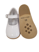 Pretty Originals White Patent Leather Mary Jane Shoes - UE1709