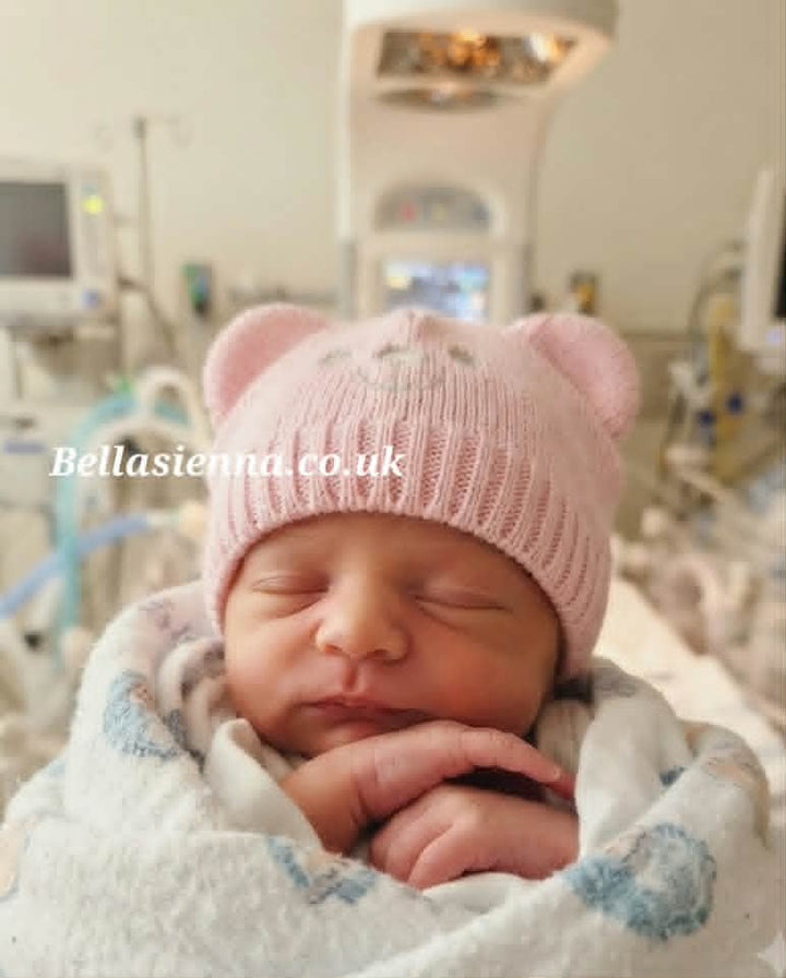 Premature Baby Girls Pink Knitted Teddy Bear Hat