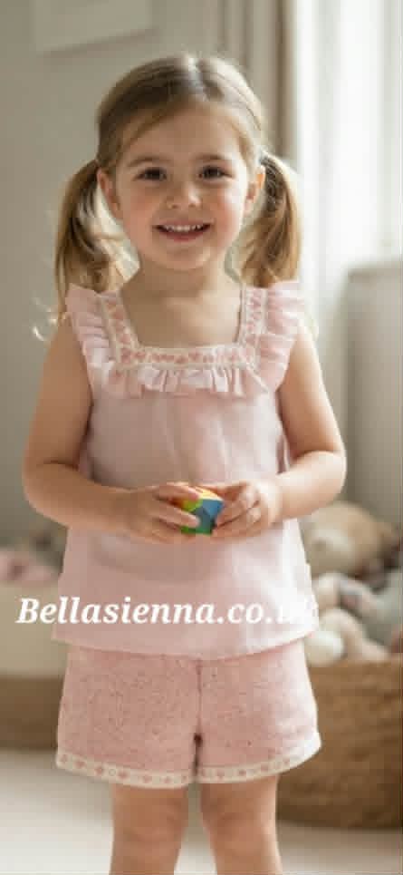 La Marquesita Real Girls Pink Short Set And Matching Hair Piece