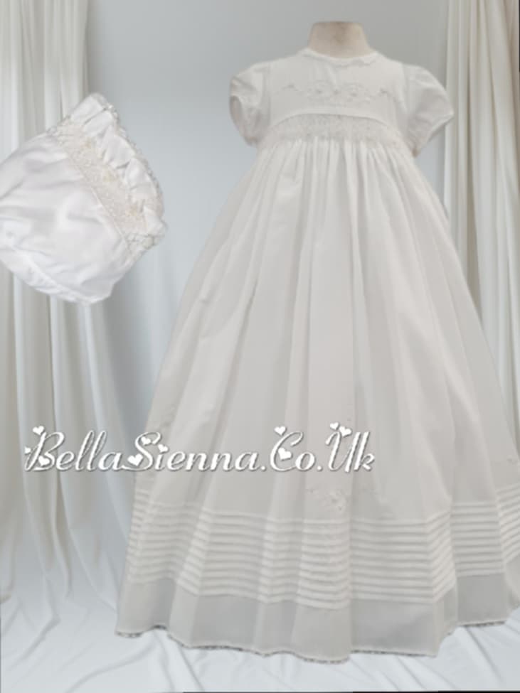 Sarah Louise Beautiful Baby Girls Christening Gown 001168