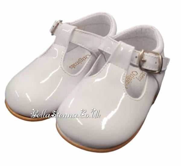 Pretty Originals White Patent Leather Unisex T-Bar Shoes - UE07465