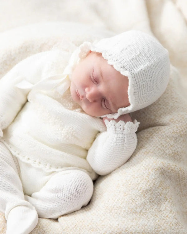 Mac ilusion Baby Girls Three Piece Ivory Knitted Set With Ivory Lace - 9820 - Crudo