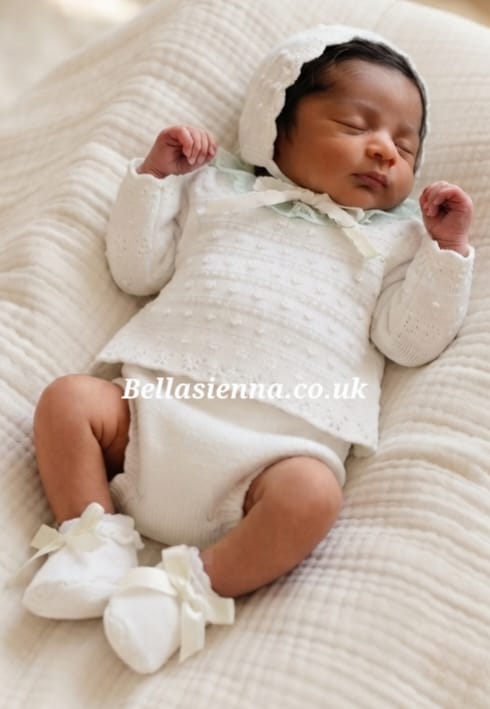 0236 - Baby Girls White Knitted Set With Lace - 01 - Blanco