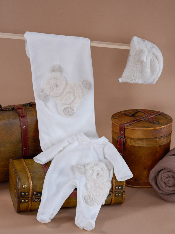 Deolinda "JAZZ" Unisex Super Soft Velour Fluffy Teddy Bear Babygrow & Matching Hat - DBI25119