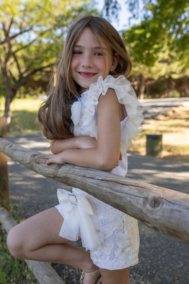 Naxos Girls Ivory & Gold Tulle & Glitter Detail Hair Bow To Match 7768 & 7760 & 7711