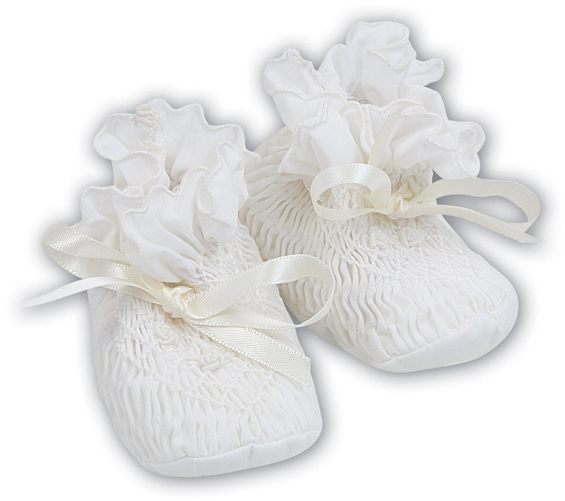 Sarah Louise Ivory Smocked Booties - 004407