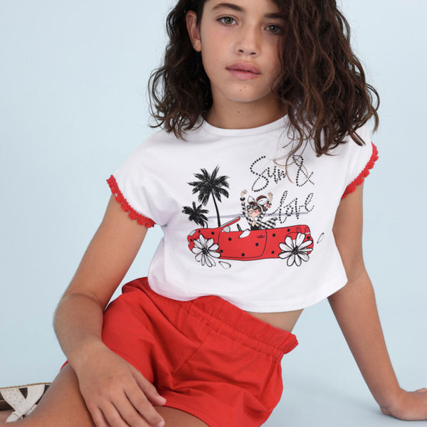 Short girl sale t shirt