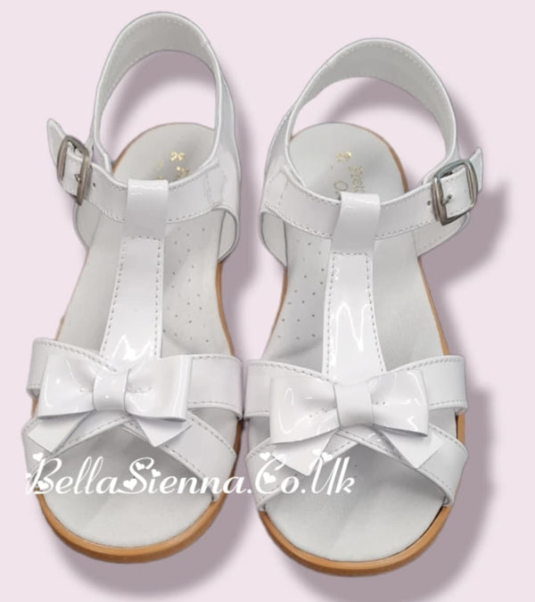 Pretty Originals White Patent Leather Sandals - UP459E