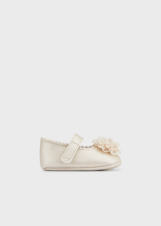 Mayoral Cream shoes with flower newborn/reborn baby girl